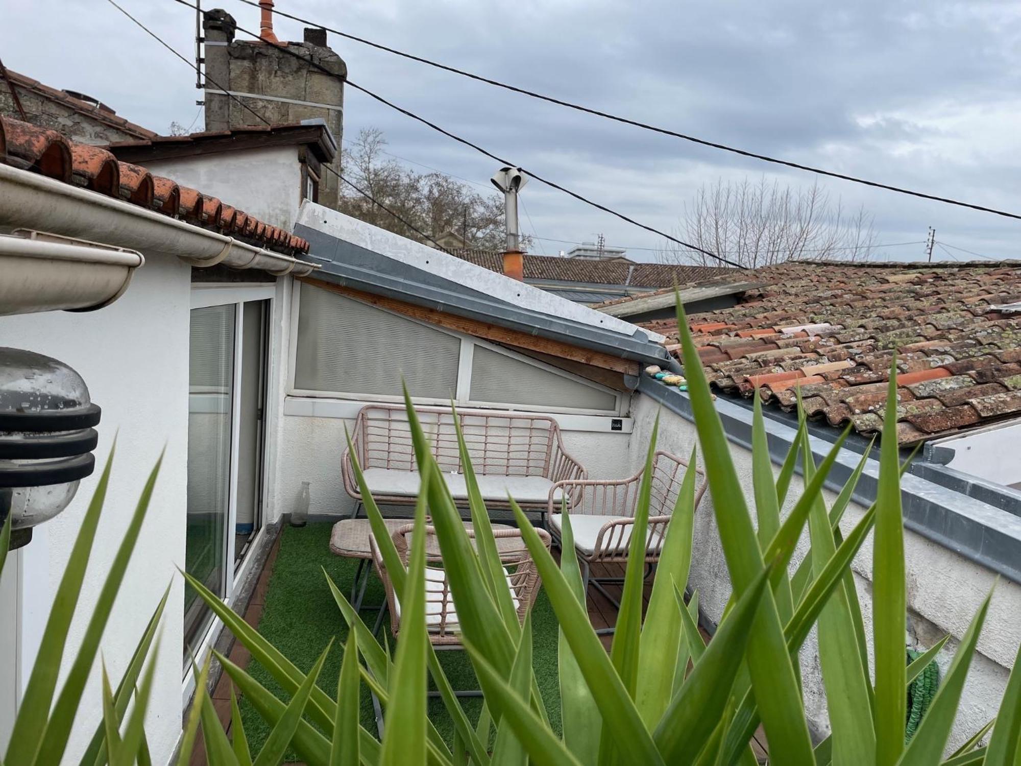 ボルドーLogement Familial Etage Privatifアパートメント エクステリア 写真